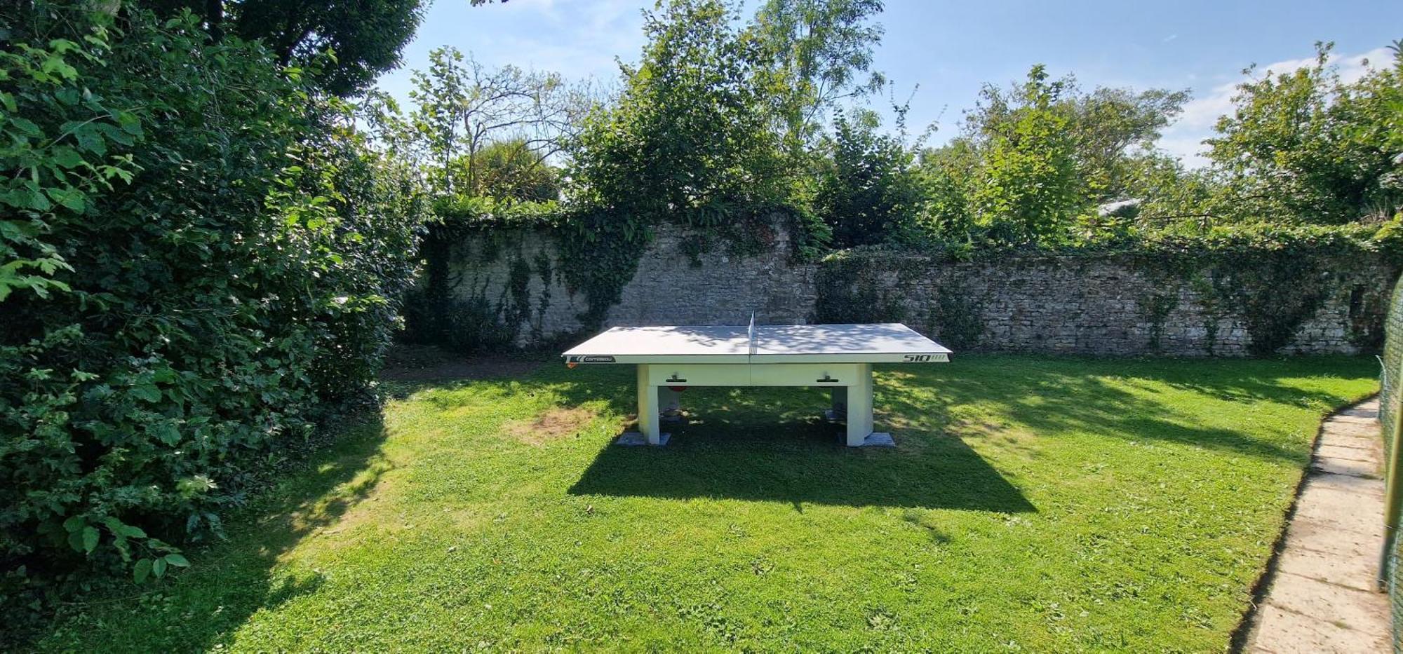 Gite 4 Personnes Avec Piscine Et Bain Nordique Proche Des Plages Du Debarquement Le Manoir  エクステリア 写真