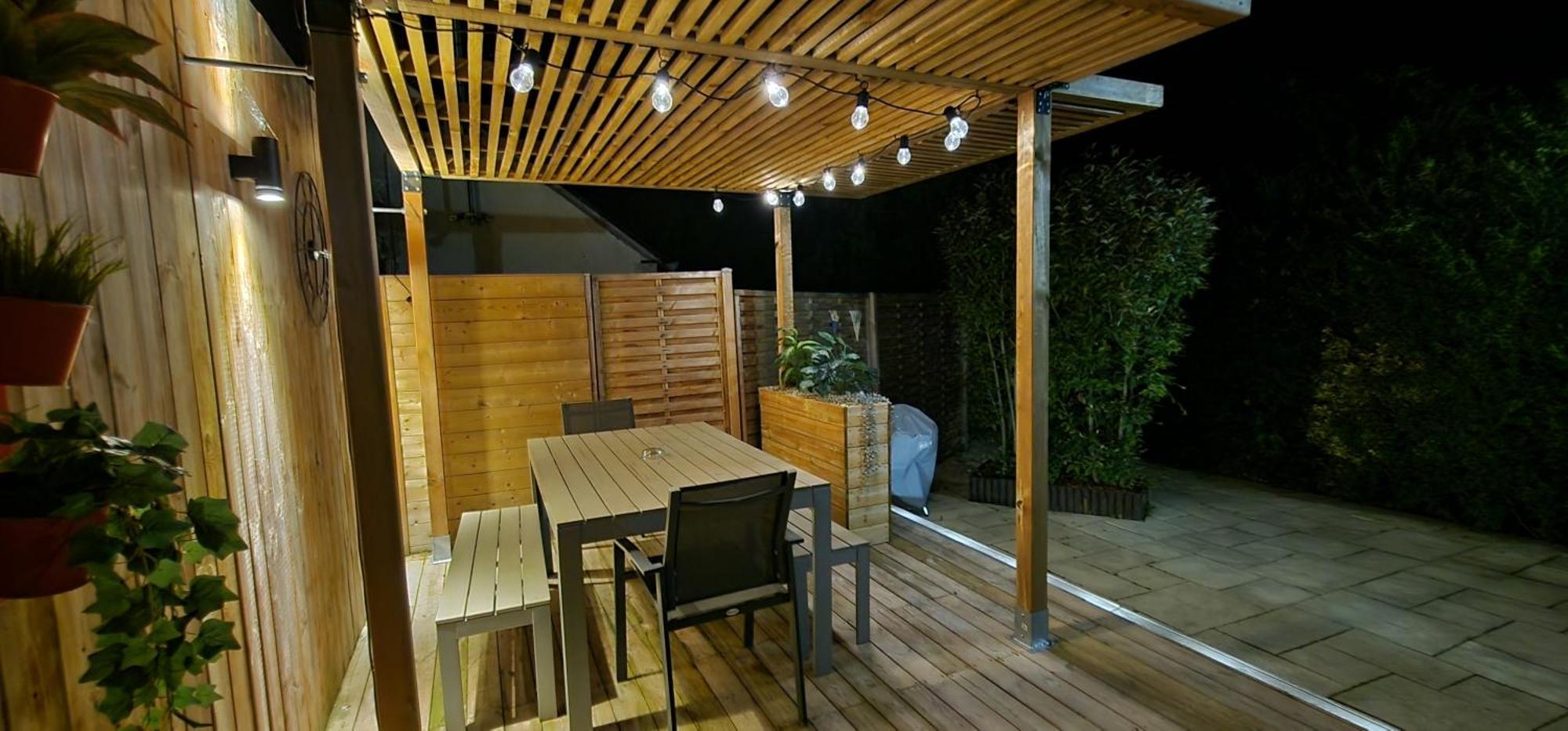 Gite 4 Personnes Avec Piscine Et Bain Nordique Proche Des Plages Du Debarquement Le Manoir  エクステリア 写真